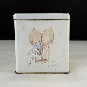 Vintage Hallmark Betsey Clark Hinged Metal Tin Box
